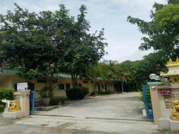 Guest House for Sale Close to Black Mountain Golf in Hua Hin Thailand