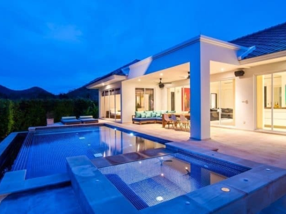 Luxury Pool Villa for Sale at Baan Ing Phu Luxury Estate Hua Hin Thailand