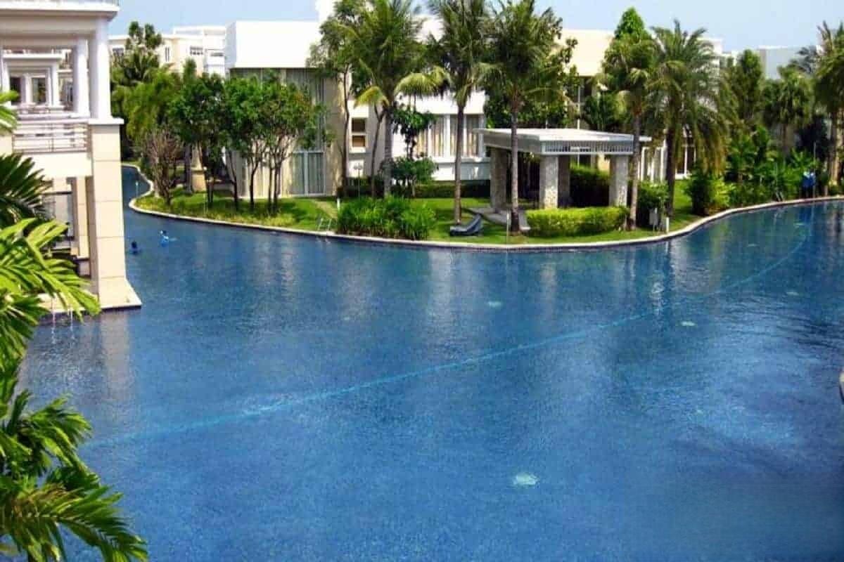 Pool Views New Condo for Sale in Hua Hin