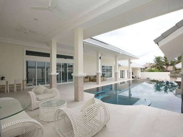Brand New Hua Hin Smart Pool Villa For Sale Near Khao Takiab Beach