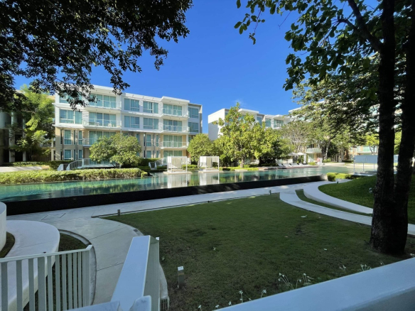 Wan Vayla Beachfront Condo for Sale in Hua Hin
