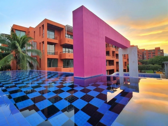Beachfront Las Tortugas Condo for sale in Hua Hin Khao