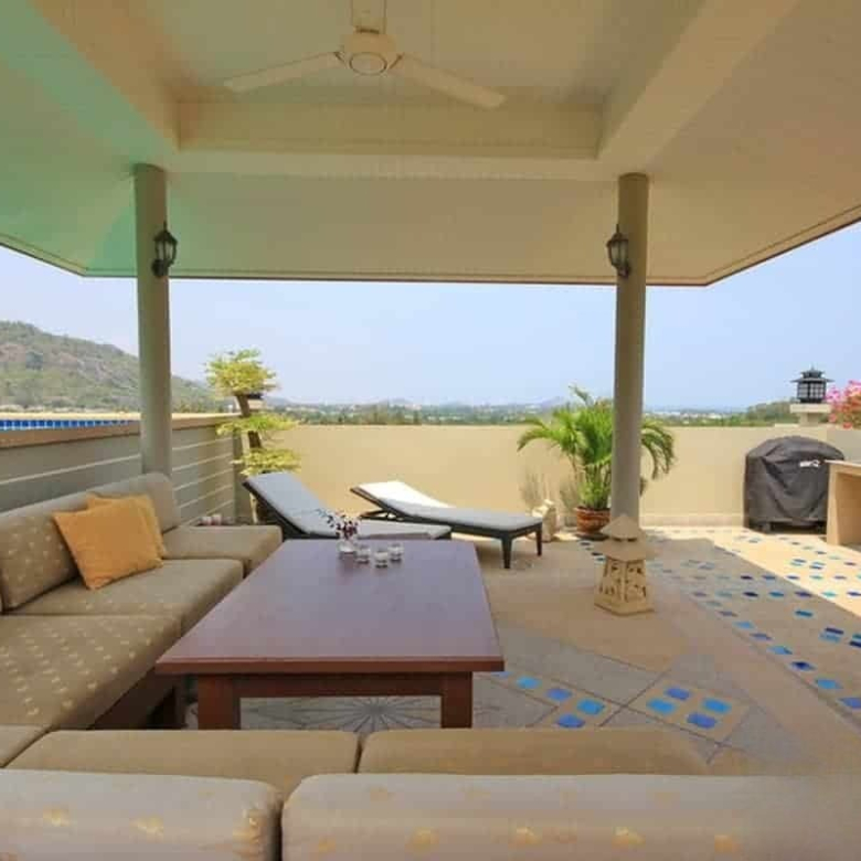 Luxury Hua Hin Penthouse for Sale with Stunning Ocean Views