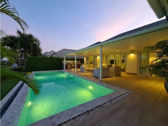 Stunning Pool Villa For Sale on Black Mountain Golf Course in Hua Hin