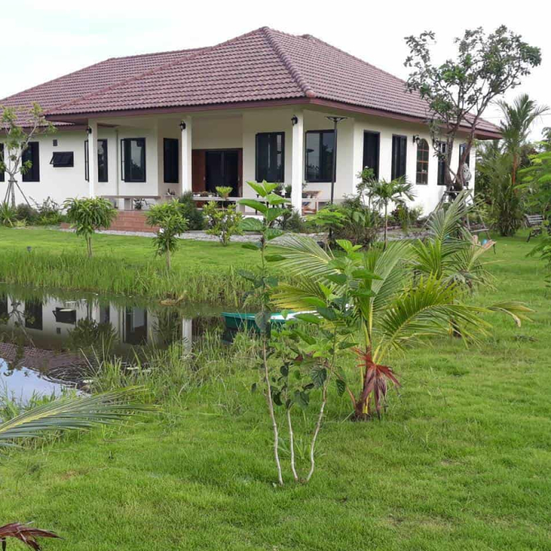 Spacious Family Home for Sale in Hua Hin’s Hin Lek Fai