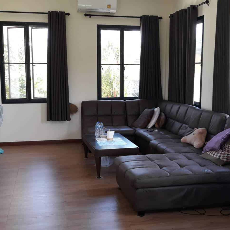 Spacious Family Home for Sale in Hua Hin’s Hin Lek Fai