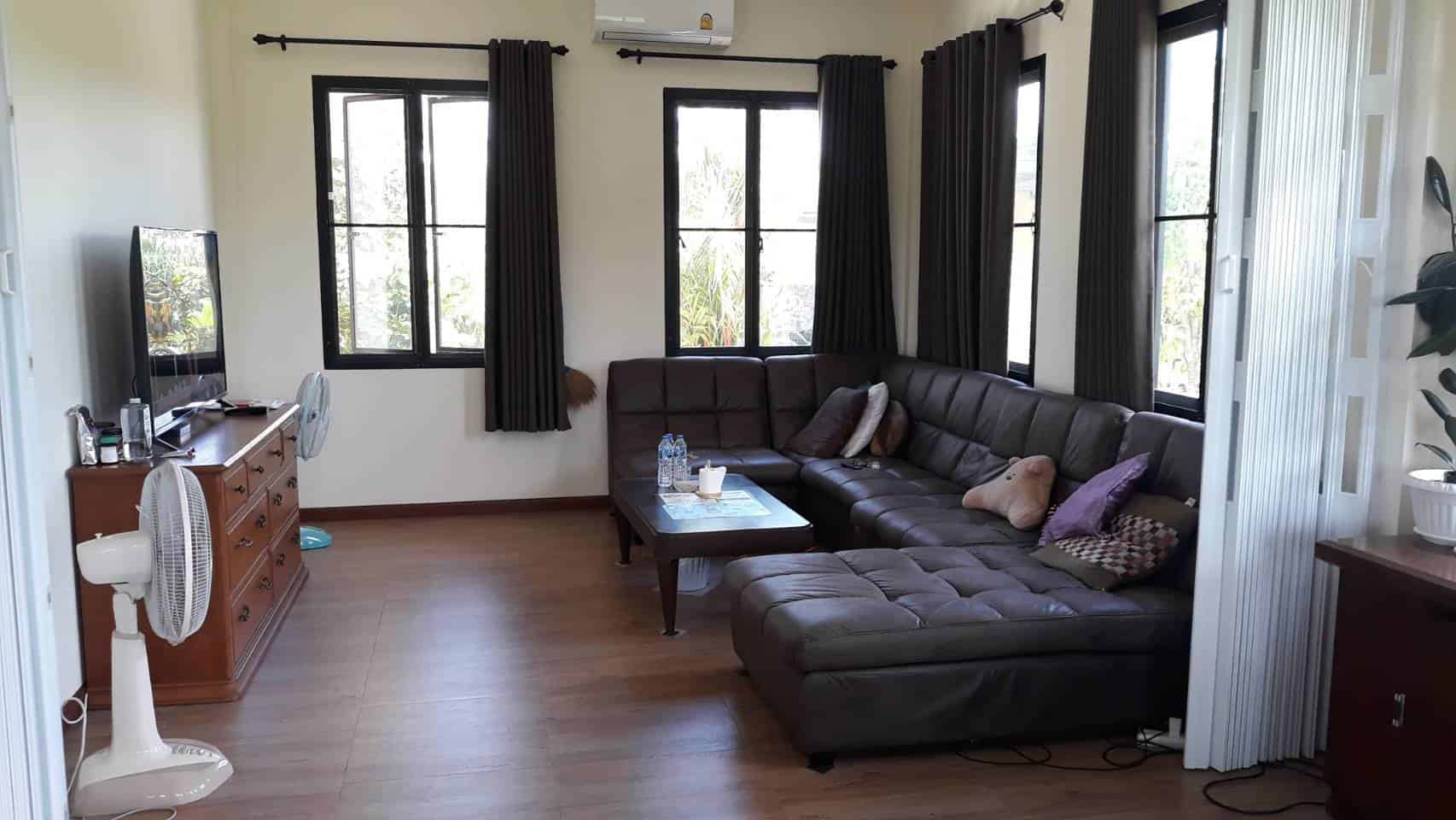 Spacious Family Home for Sale in Hua Hin’s Hin Lek Fai (8) Spacious Family Home for Sale in Hua Hin’s Hin Lek Fai