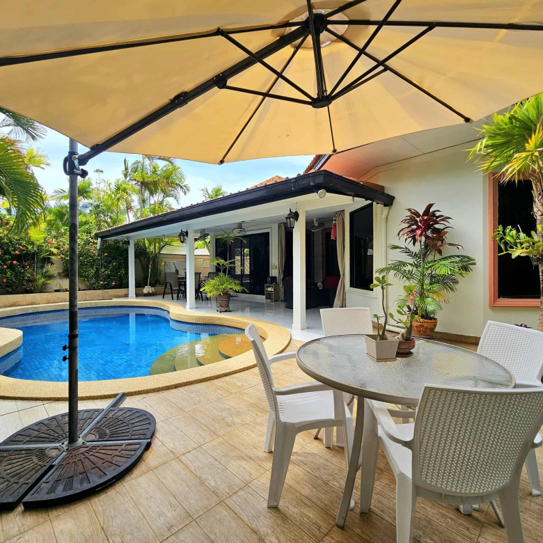 Fully Furnished Private Pool Villa For Sale in Hua Hin Soi 114