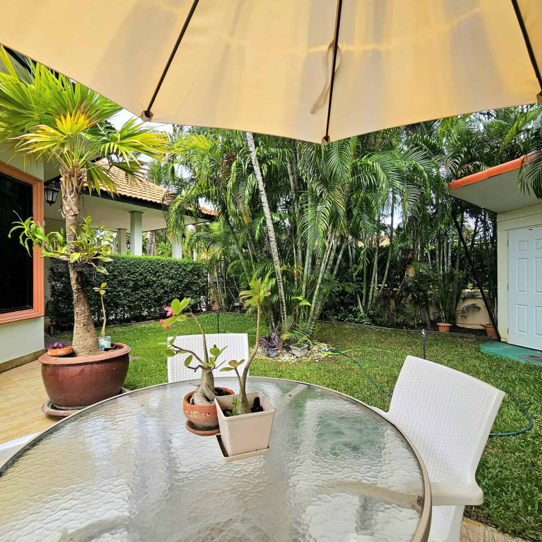 Fully Furnished Private Pool Villa For Sale in Hua Hin Soi 114