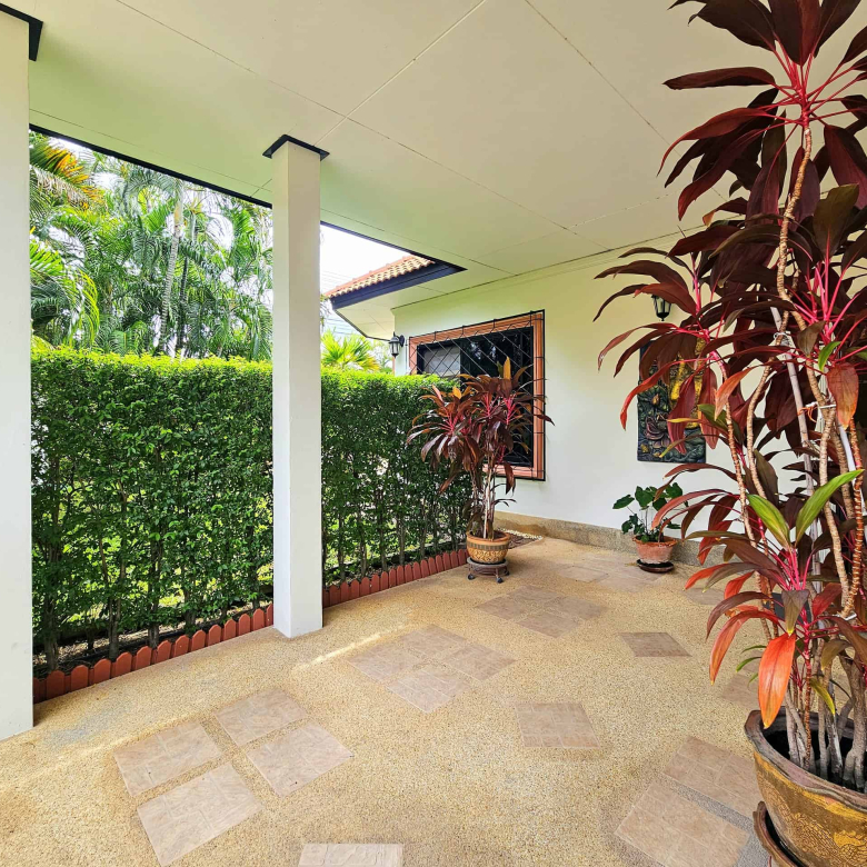 Fully Furnished Private Pool Villa For Sale in Hua Hin Soi 114