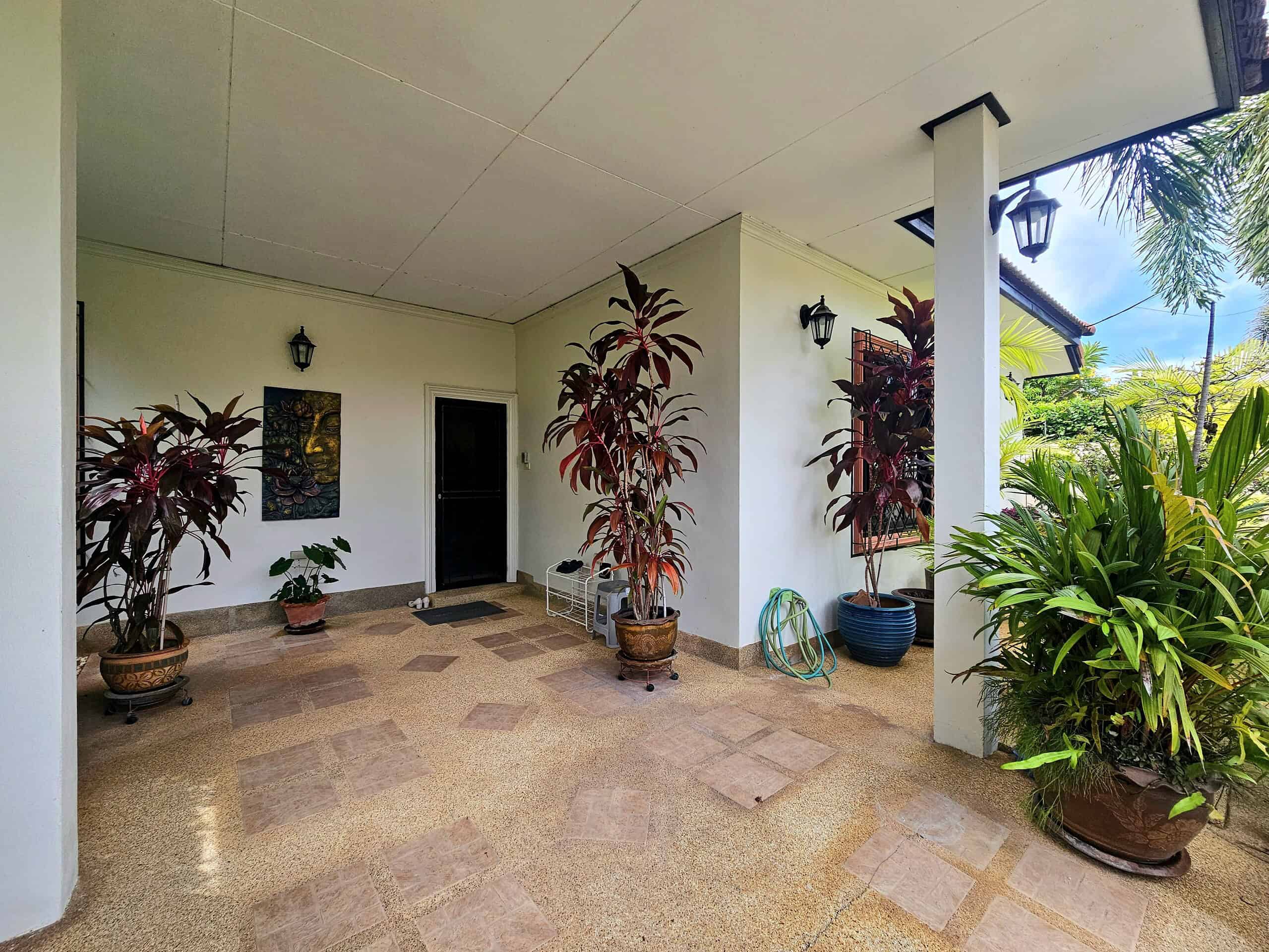 Fully Furnished Private Pool Villa For Sale in Hua Hin Soi 114 – 20 Fully Furnished Private Pool Villa For Sale in Hua Hin Soi 114