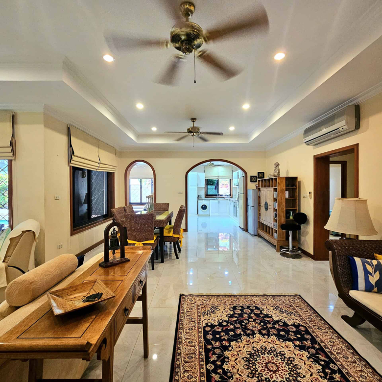 Fully Furnished Private Pool Villa For Sale in Hua Hin Soi 114