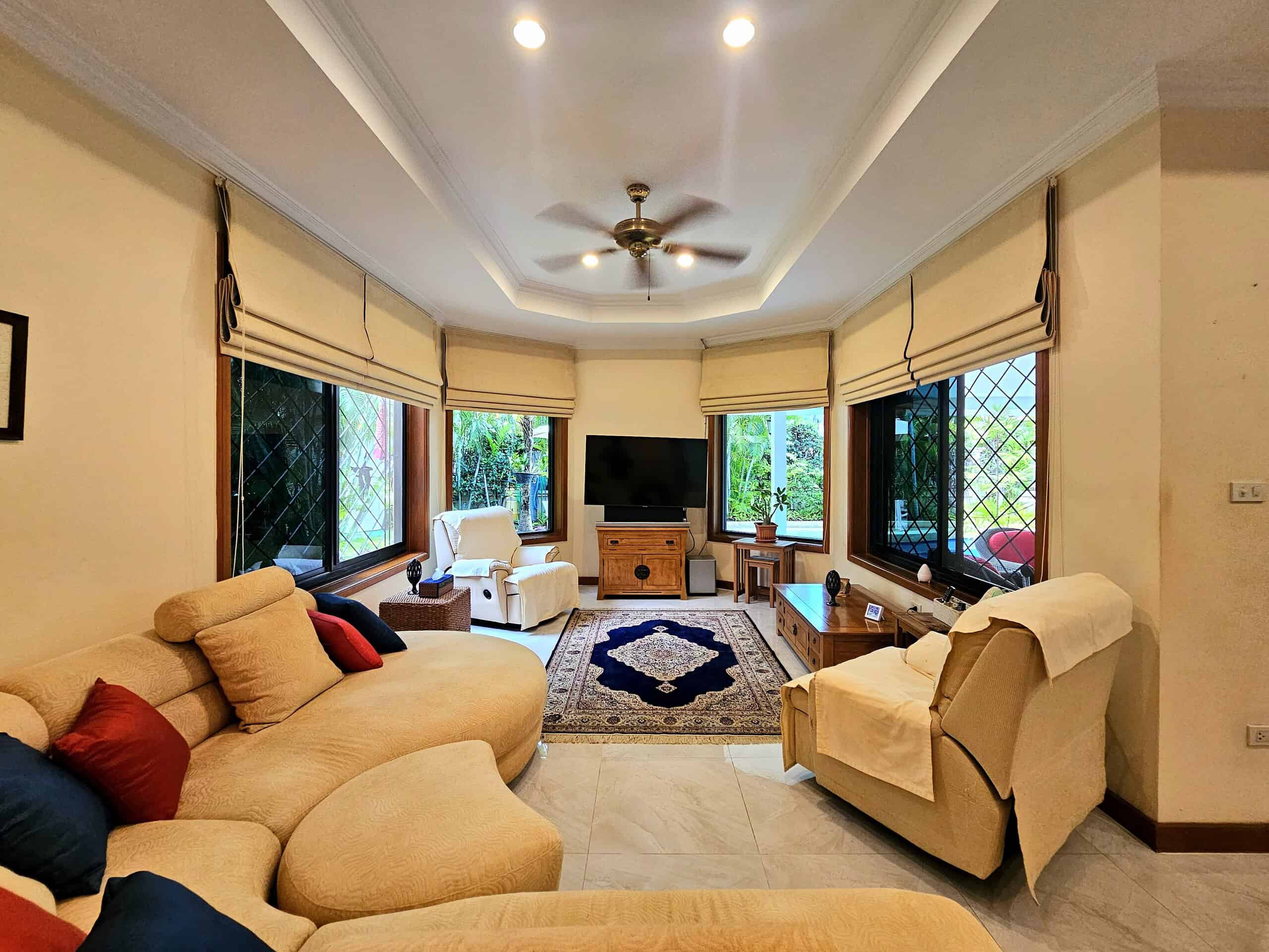Fully Furnished Private Pool Villa For Sale in Hua Hin Soi 114 – 26 Fully Furnished Private Pool Villa For Sale in Hua Hin Soi 114