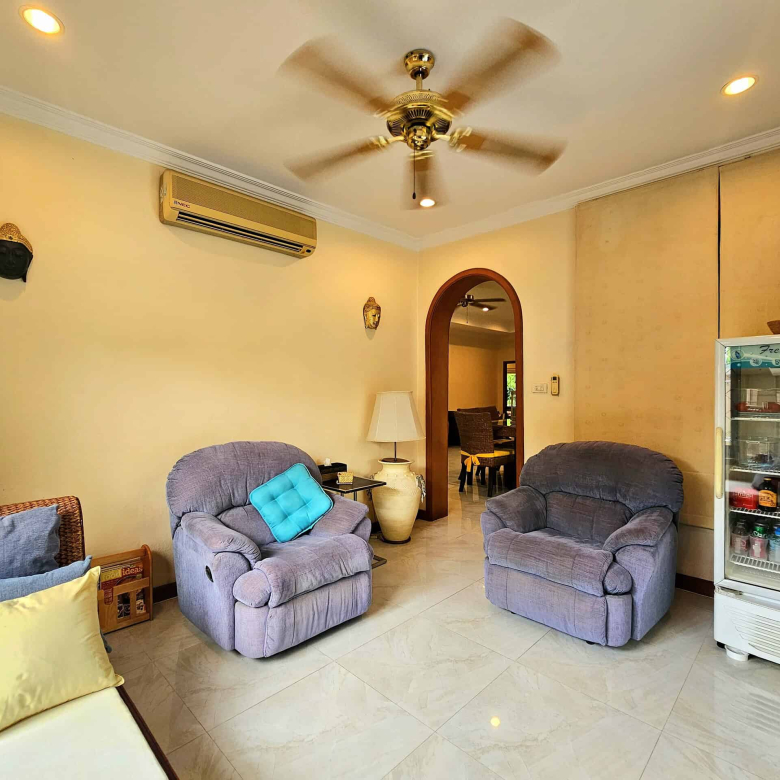 Fully Furnished Private Pool Villa For Sale in Hua Hin Soi 114