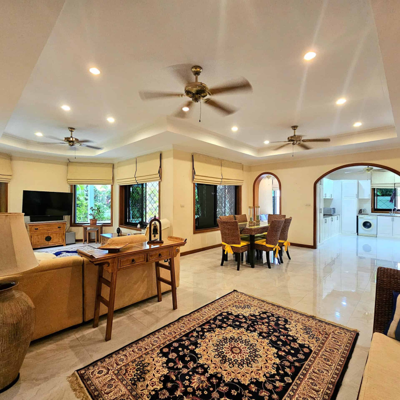 Fully Furnished Private Pool Villa For Sale in Hua Hin Soi 114