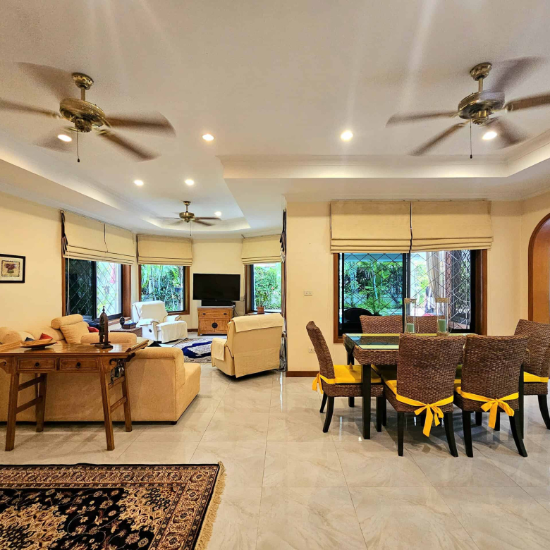 Fully Furnished Private Pool Villa For Sale in Hua Hin Soi 114