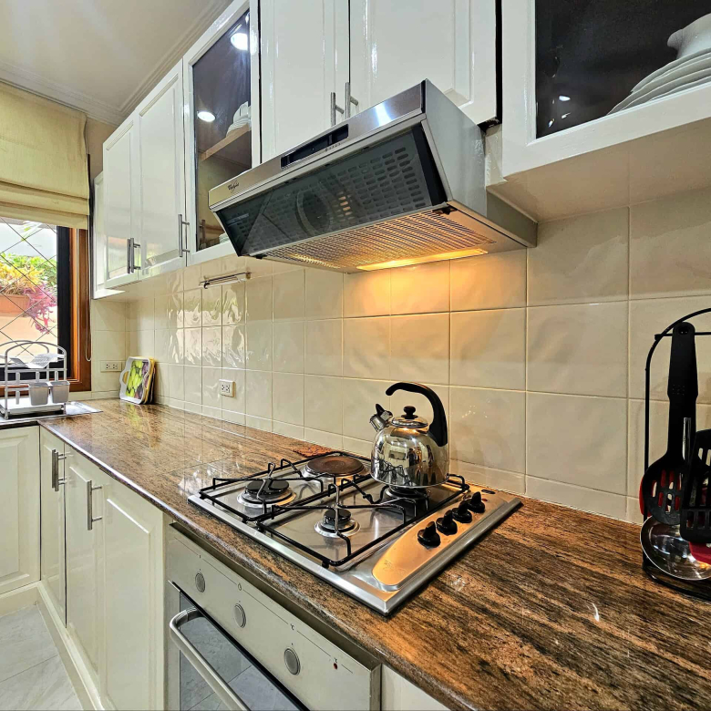 Fully Furnished Private Pool Villa For Sale in Hua Hin Soi 114
