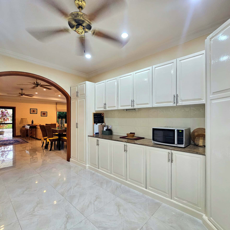 Fully Furnished Private Pool Villa For Sale in Hua Hin Soi 114