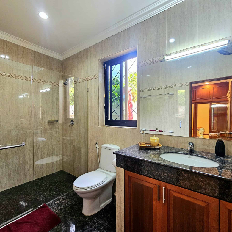 Fully Furnished Private Pool Villa For Sale in Hua Hin Soi 114