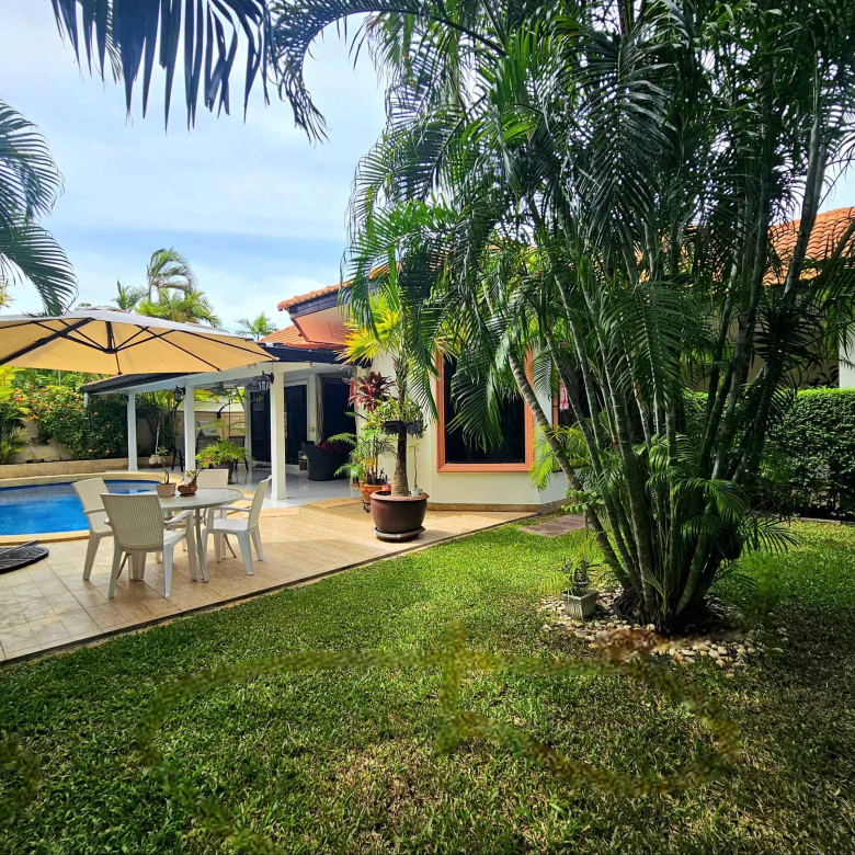 Fully Furnished Private Pool Villa For Sale in Hua Hin Soi 114