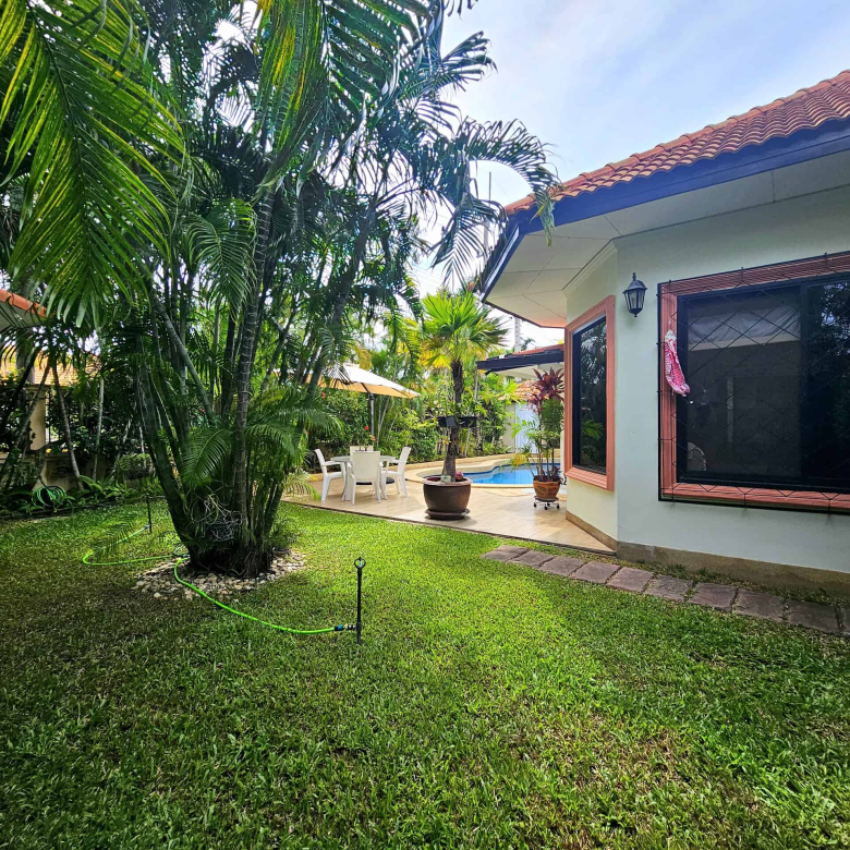 Fully Furnished Private Pool Villa For Sale in Hua Hin Soi 114