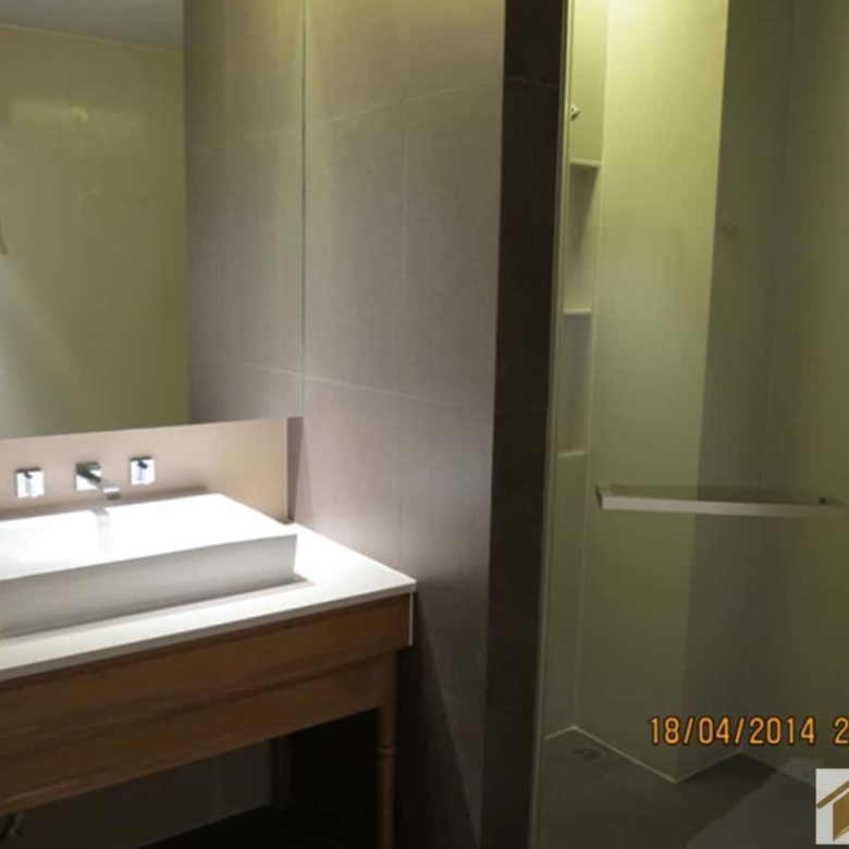 High end residential complex amenities