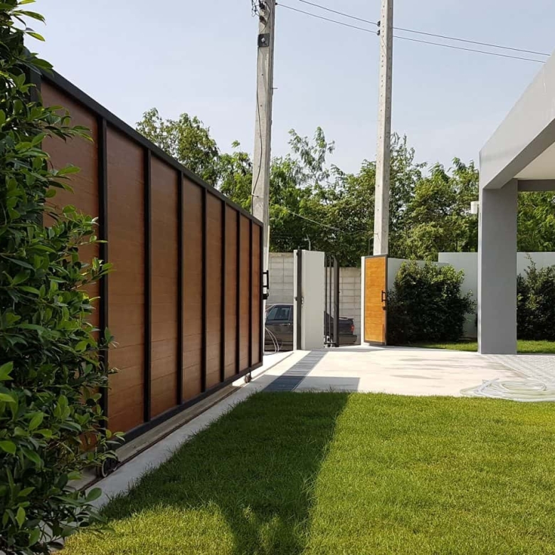 Beautiful Garden Landscaping Villa Property