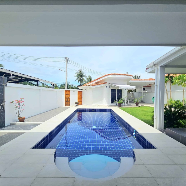 Hua Hin Pool Villa Investment Property Sale