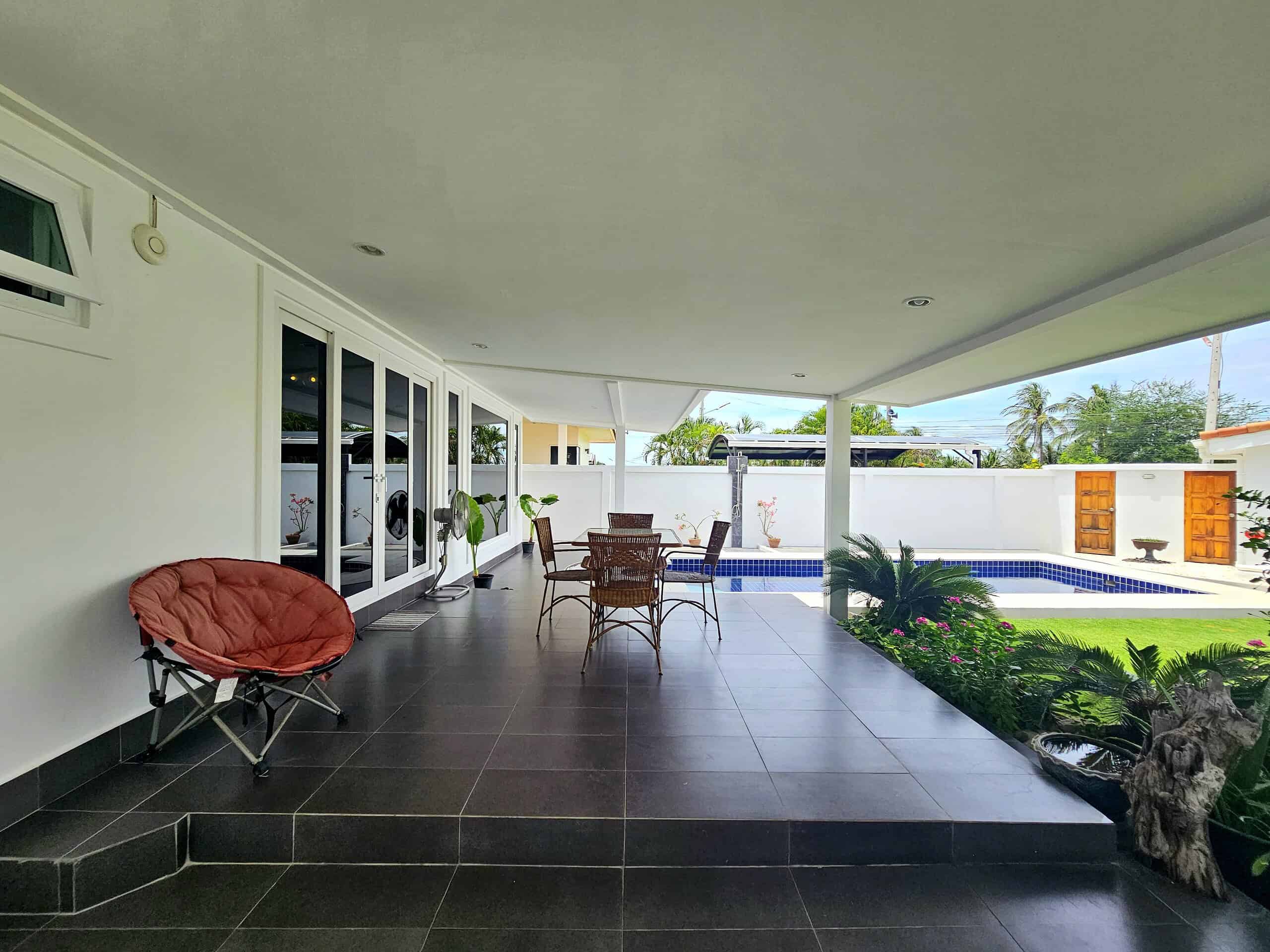 Hua Hin Modern Pool Villa Sale Contemporary Villa Baan Yu Yen Pranburi Sale