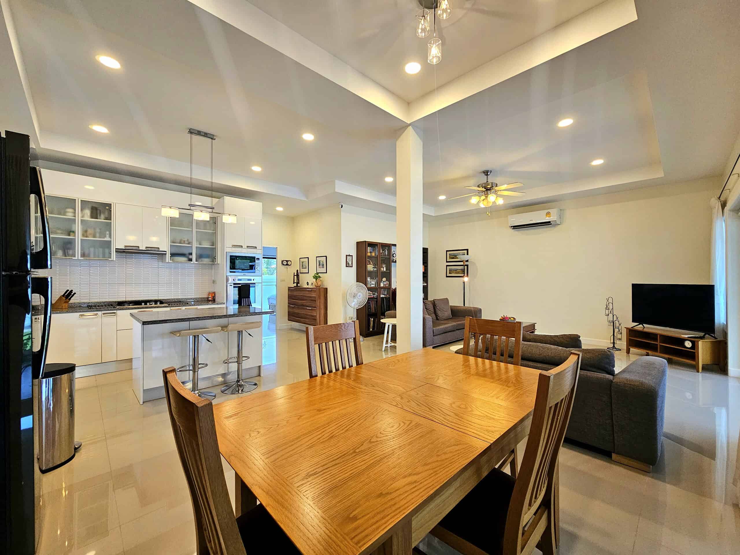 Modern Villa Sale Hua Hin Pool Luxury Pool Villa Pranburi Property Deal