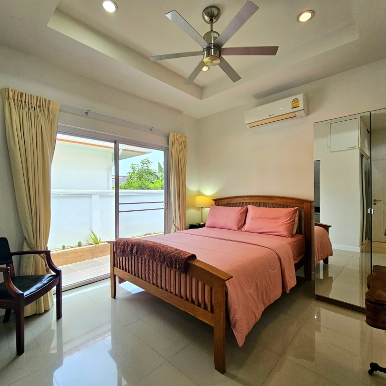 Luxury Baan Yu Yen Villa Pranburi Investment