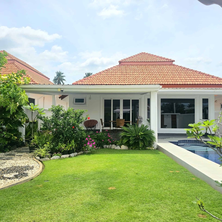 Hua Hin Modern Pool Villa Investment Opportunity
