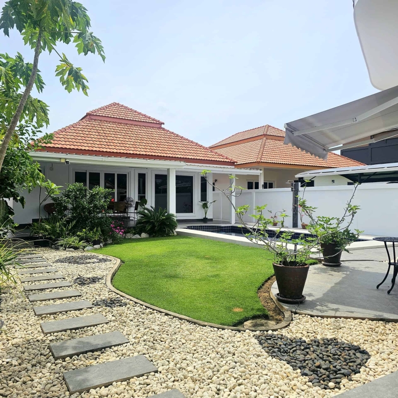 Modern Villa Complex Hua Hin Investment Deal