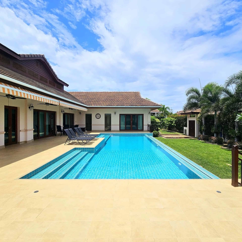 Balinese Pool Villa Hillside Hamlet Homes Sale