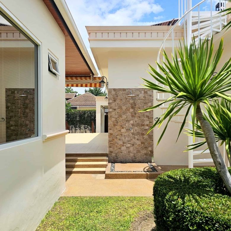 Premium Balinese Villa Hillside Hamlet Development