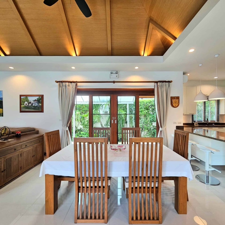 Stunning Villa Tropical Design Hua Hin