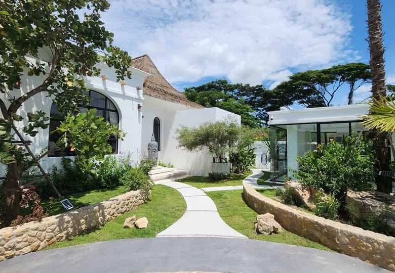 Private Villa Sale Near Black Mountain Golf Hua Hin