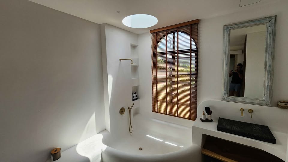 Luxury Golf Villa Black Mountain Pool Sale