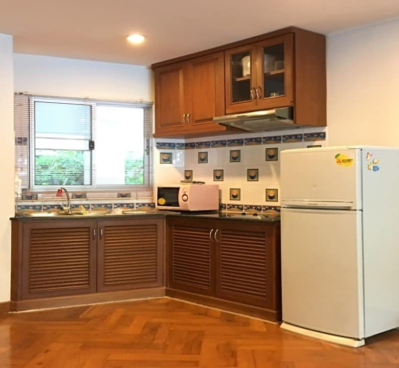 Modern Kitchen Design Beach Condo Interior
