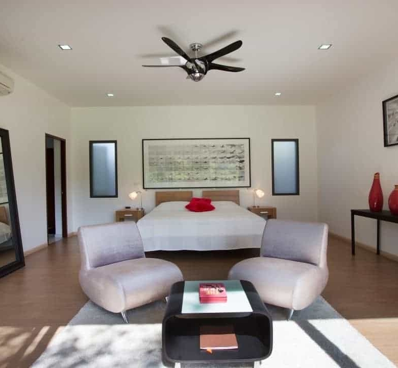 Prestigious Hua Hin Location with Golf Course Proximity