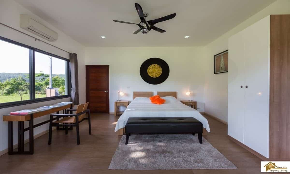Hua Hin Property Large Plot Remarkable Hua Hin Property with Golf Course Lifestyle
