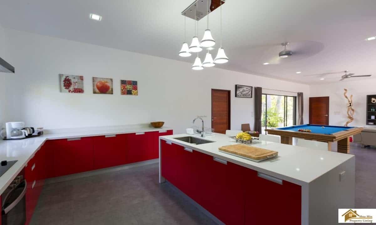 Stunning Home Near Black Mountain Golf Course Adjacent Property with Pool and Gardens