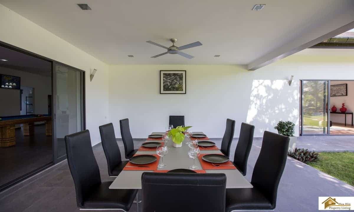 Hua Hin Modern Home Large Plot Magnificent Villa with Panoramic Mountain Views