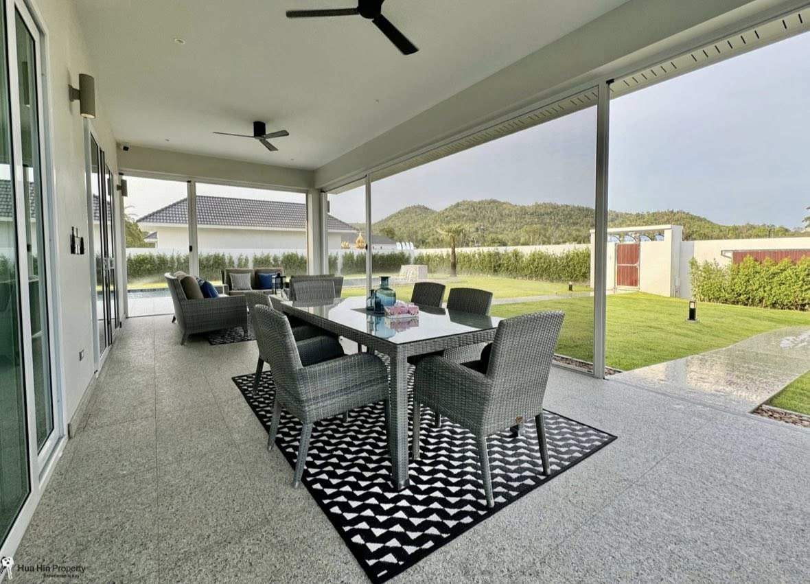 Black Mountain Mountainside Property