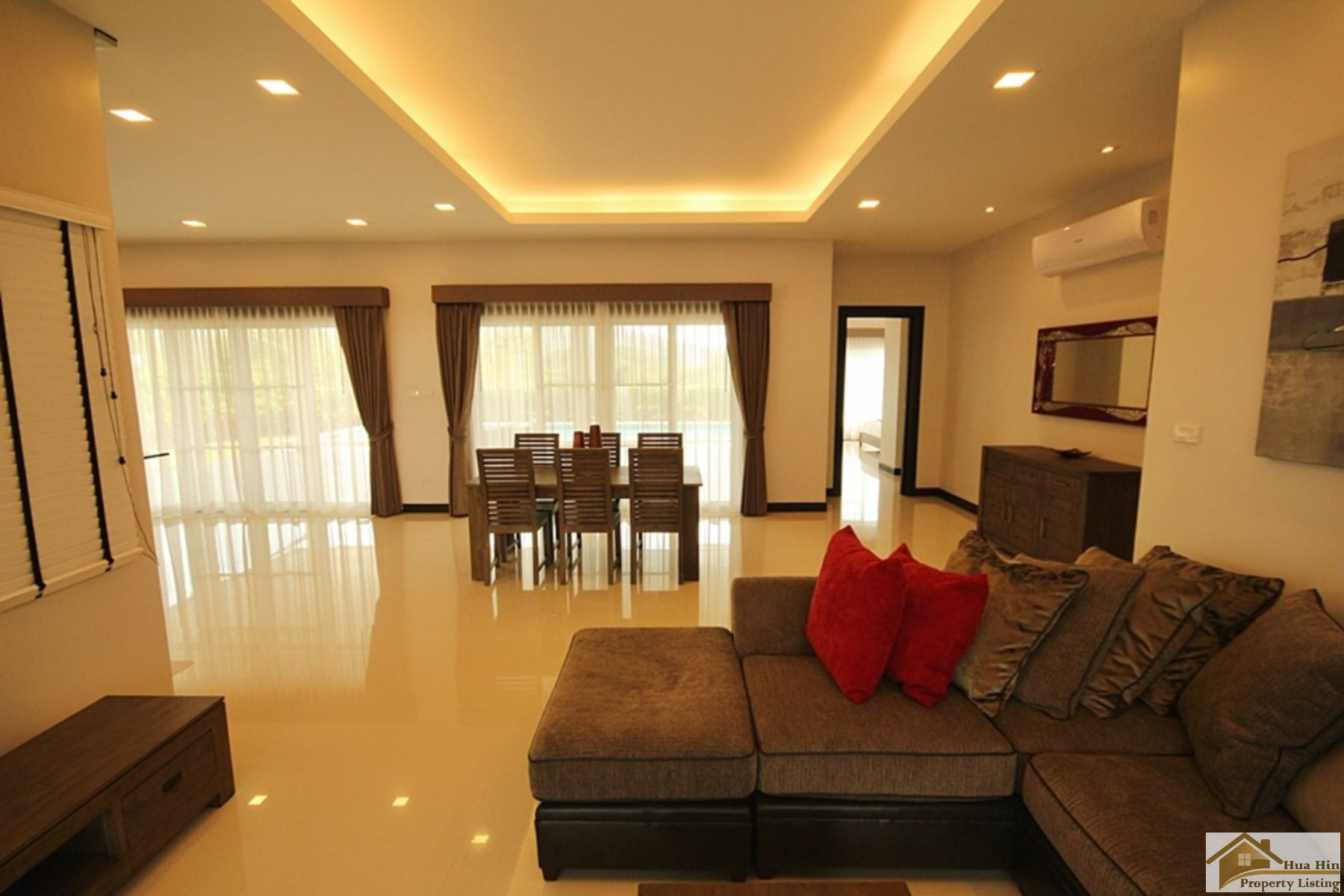 Luxury Villa Walkway Emerald Valley Hua Hin