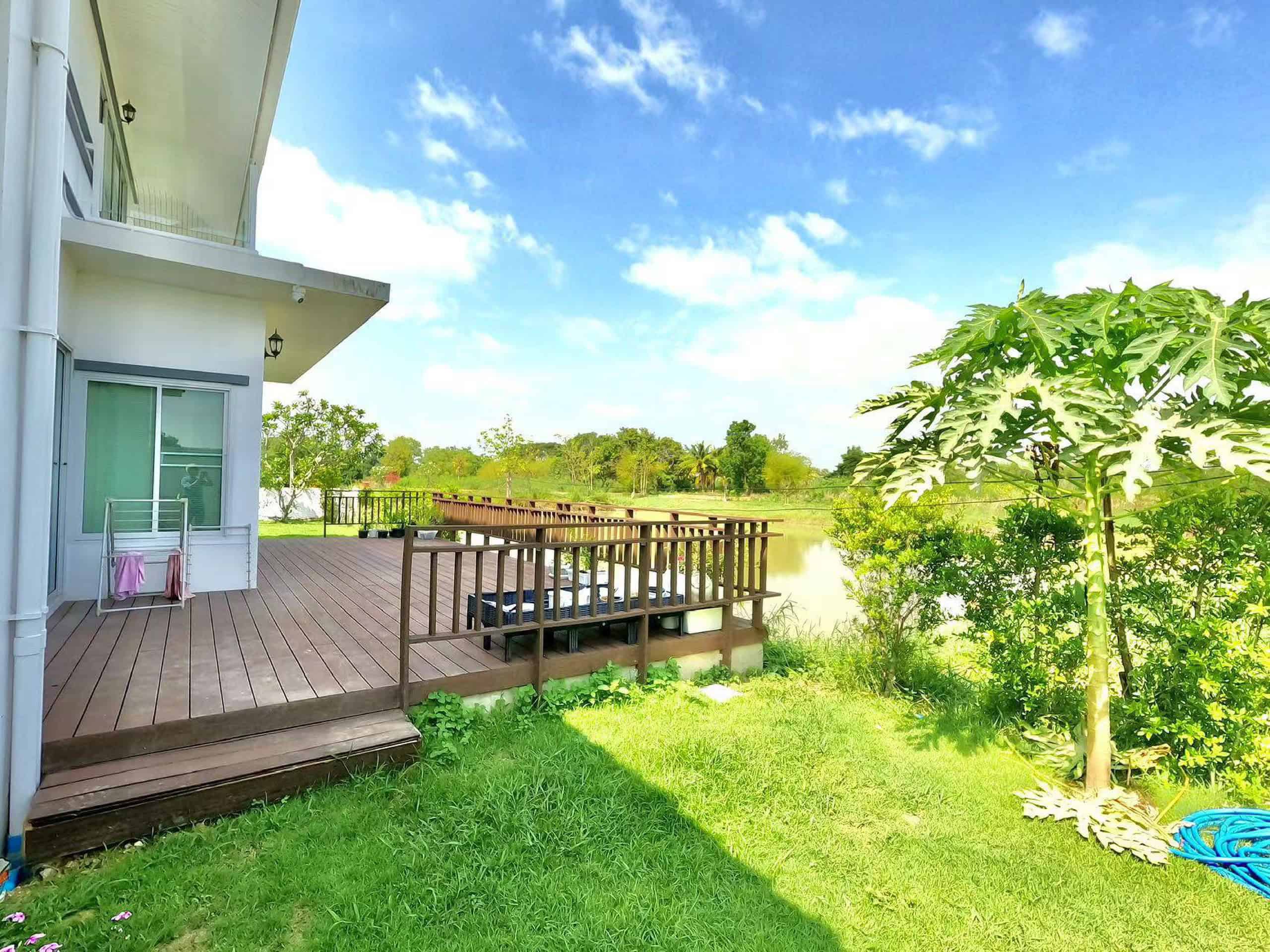 Premier Lakefront Villa Hua Hin Sale Lakefront Villa Exclusive Waterfront Access