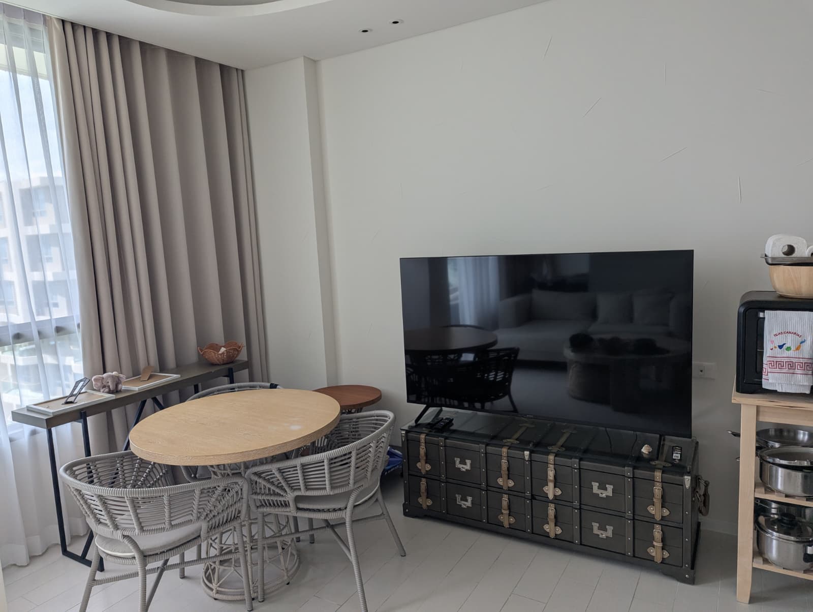 Khao Takiab Beachfront Property Amenities