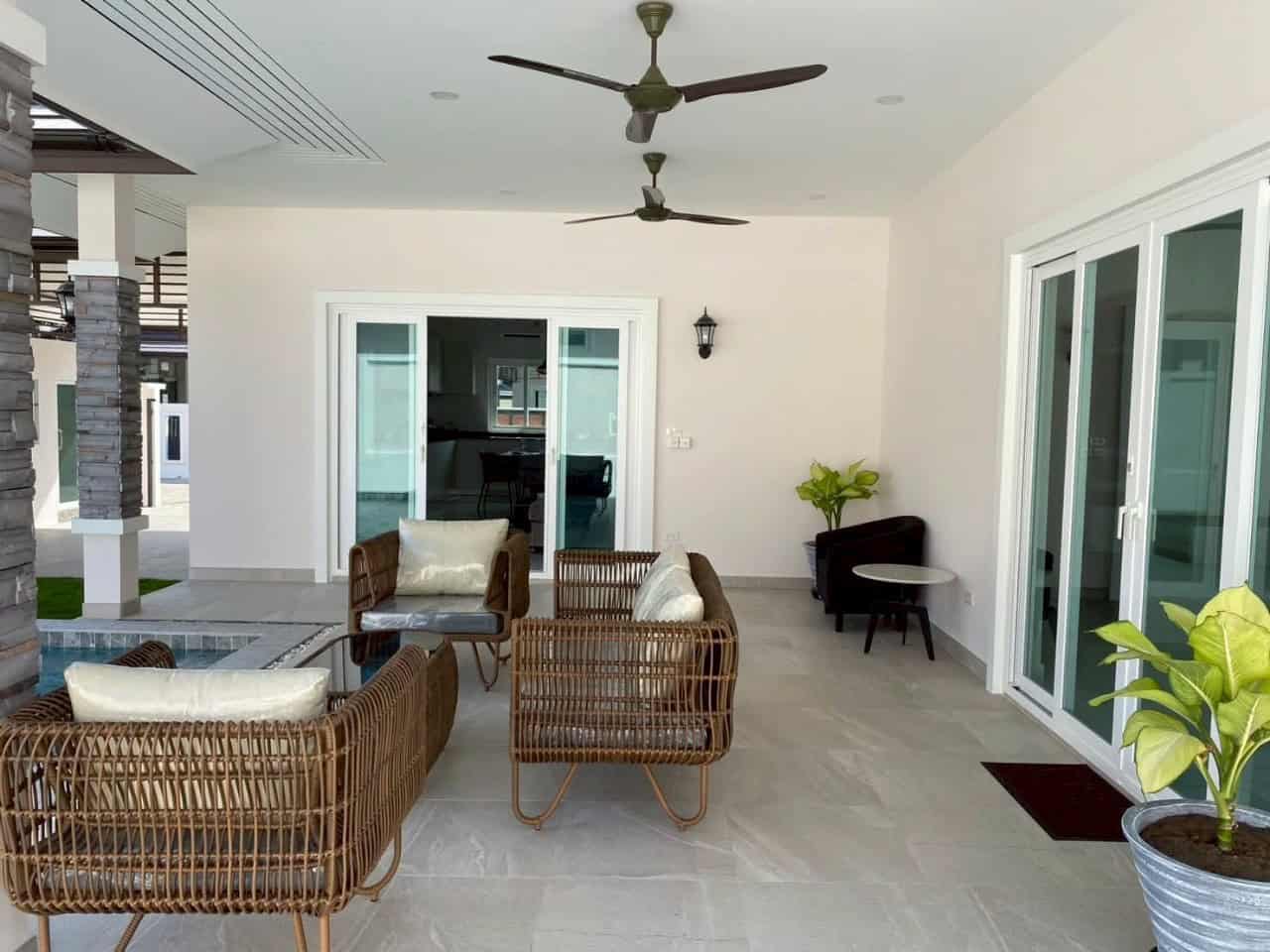 Hua Hin Prime Location Home Spacious Living Area Luxury Grand Hills