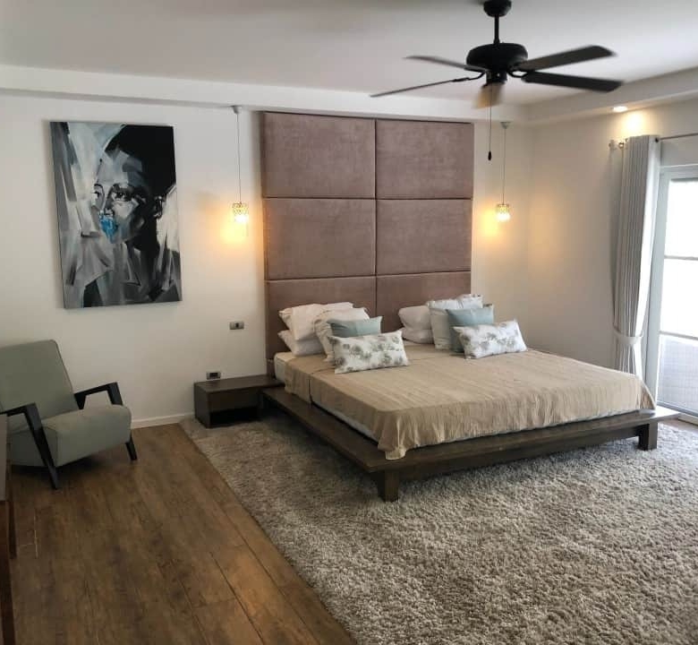 Fully Furnished Luxury Pool Villa For Sale in Hua Hin Town Center