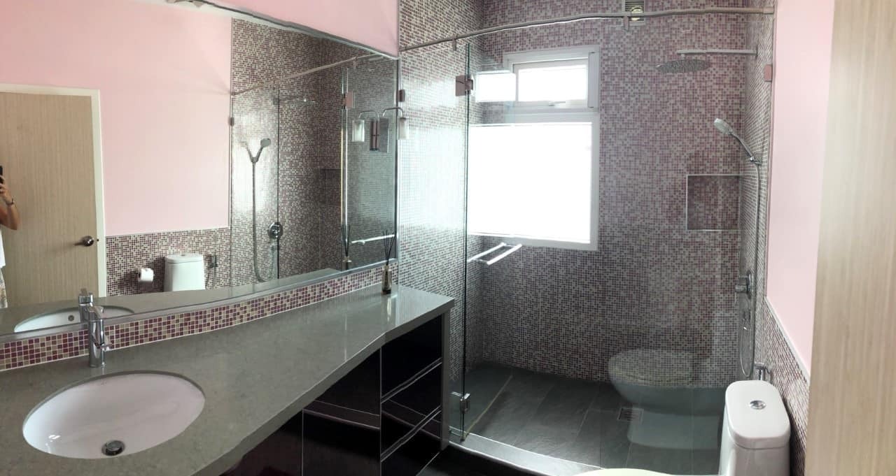 Fully Furnished Luxury Pool Villa For Sale in Hua Hin Town Center
